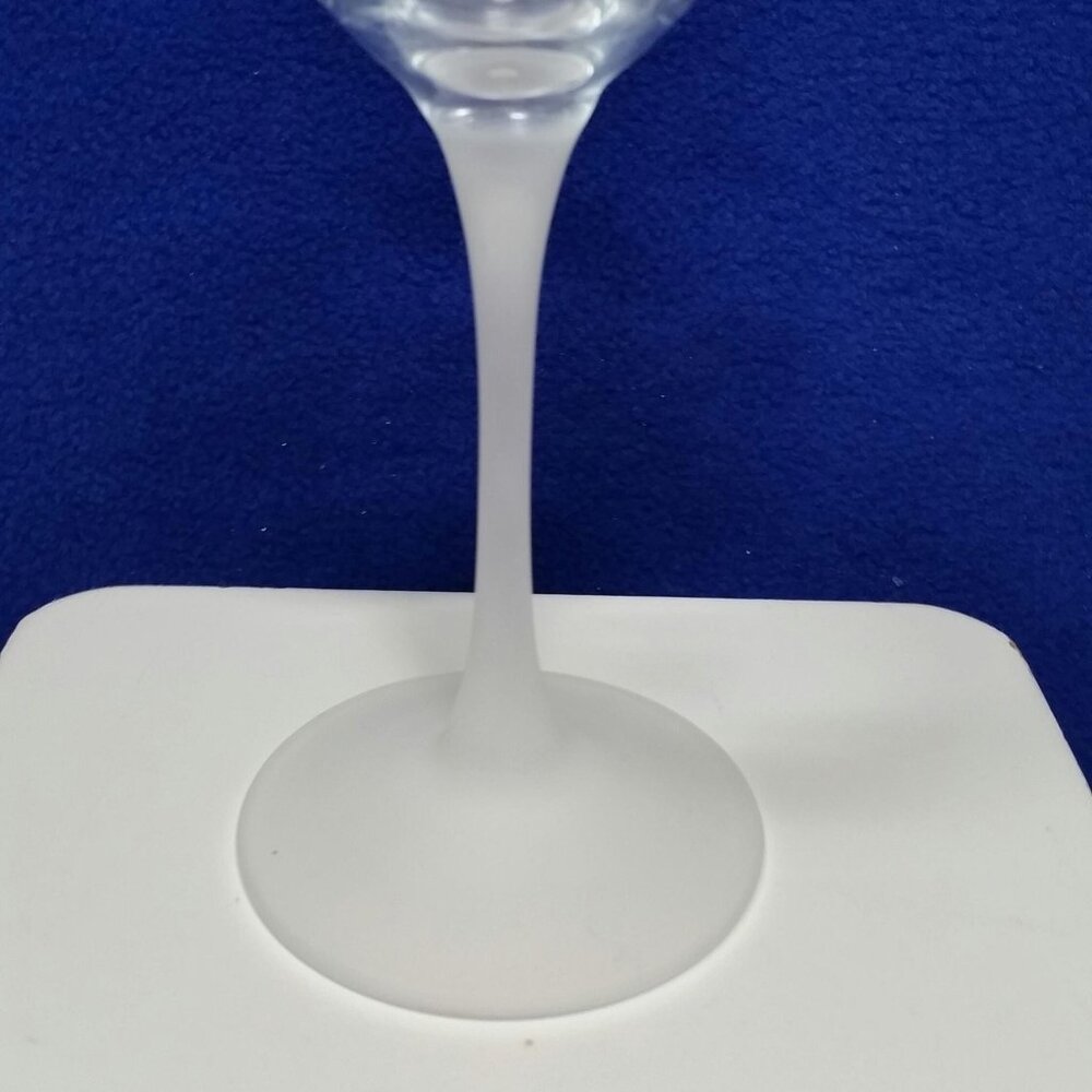 Avon Hummingbird Crystal Water Goblet With Dark Frosted Stem Wedding Barware - Picture 4 of 10